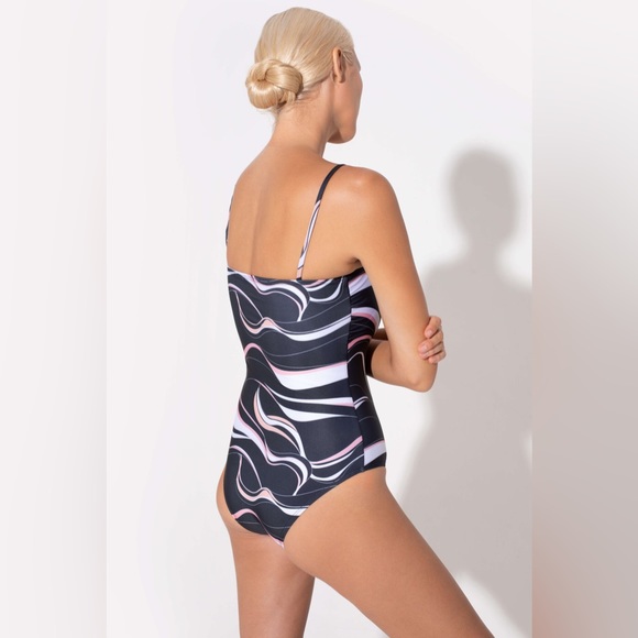 NWT🍒KORARU Zabel Tube One-Piece Coral Print🍒 - Picture 3 of 12